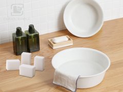 塑料制品臟了怎么清潔？用納米海綿高效去污